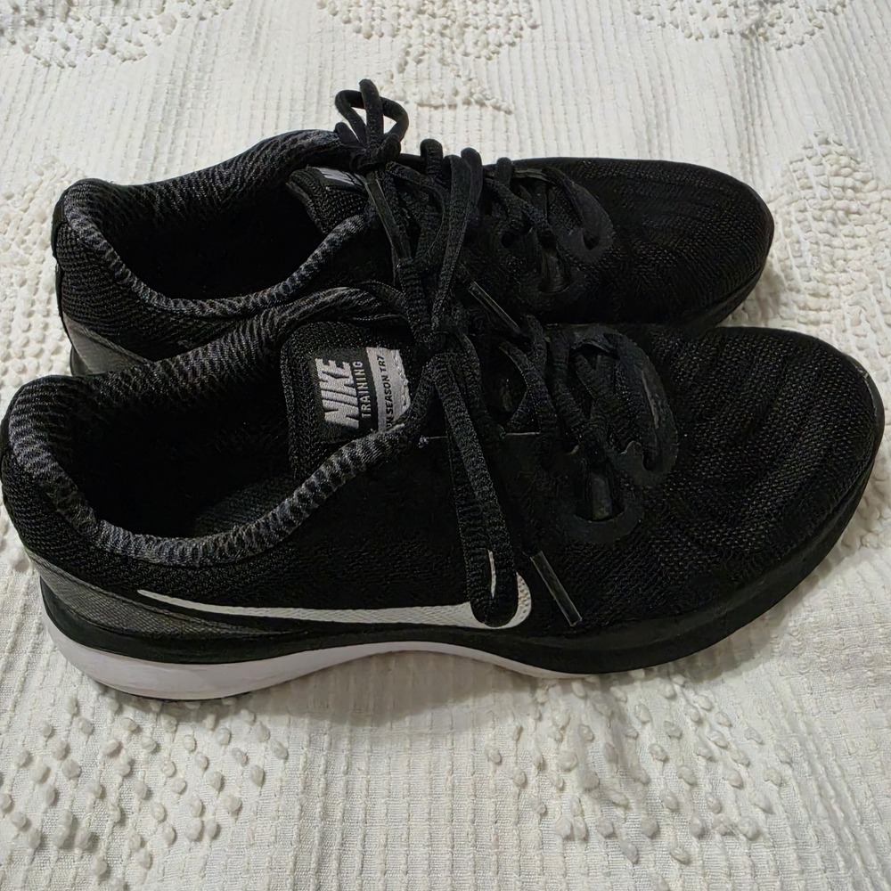 Nike In Season TR 7 Black Running Shoes Sneakers 909009-001 Womens Size 7